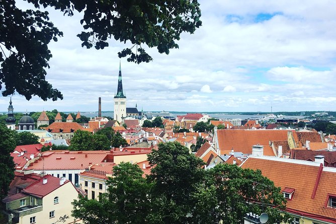 Tallinn Day Tour from Helsinki (Ferry Tickets+ Guiding+ Own Time) - Getting to Tallinn by ferry