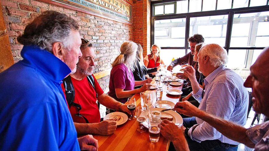 Victoria Bites and Sights Tour with Food, Drinks and Ferry - Who should book this experience?