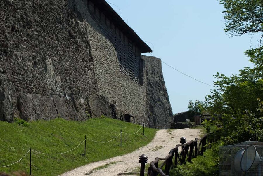 Visegrád Hike & Castle Tour with Ferry from Budapest - What to bring and how to prepare
